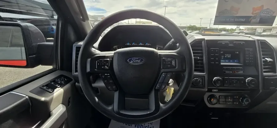 2017 Ford F-150 | Photo 15 of 27