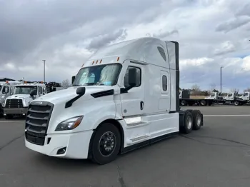 2026 Freightliner Cascadia 126