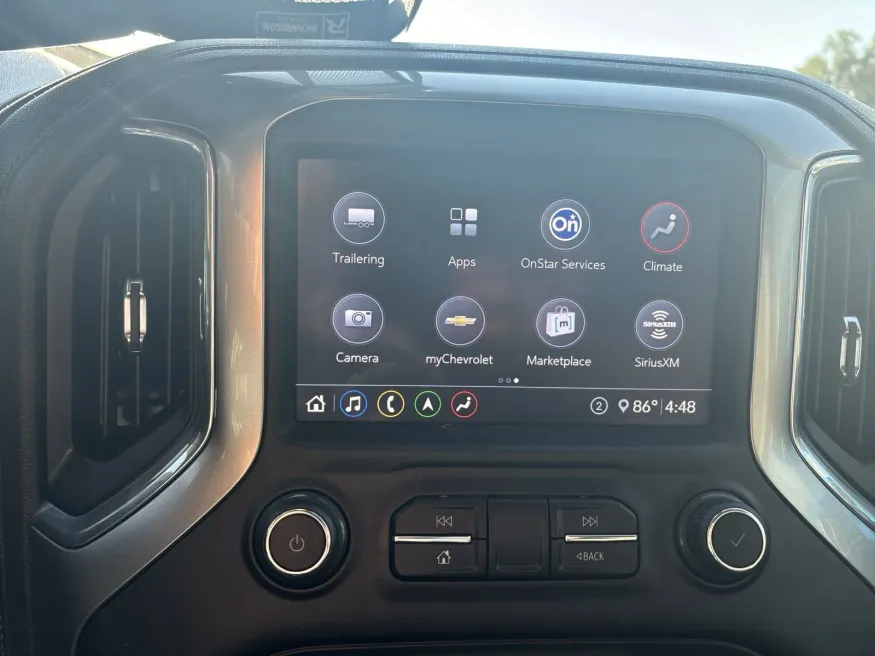 2020 Chevrolet Silverado 2500HD LTZ | Photo 16 of 22