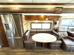 2017 Newmar King Aire 4519 | Thumbnail Photo 12 of 33