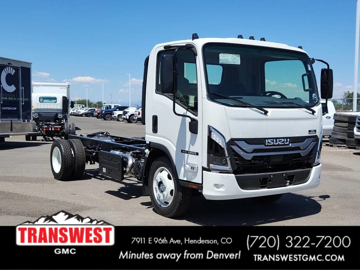 2025 Isuzu NRR DIESEL CAB CHASSIS 150 WHEELBASE | Photo 3 of 3