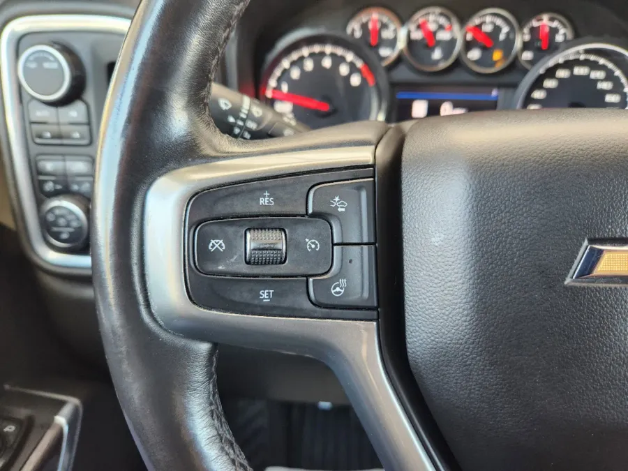 2022 Chevrolet Silverado 1500 LTD LTZ | Photo 22 of 29