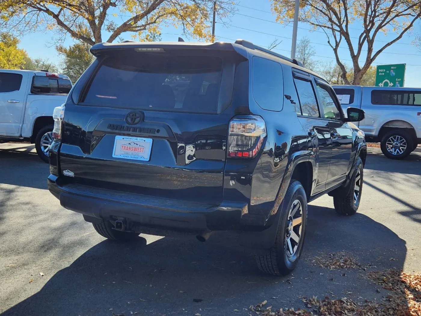 2019 Toyota 4Runner | Photo 2 of 31