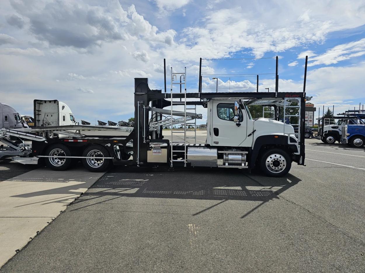 2024 Freightliner 114SD | Photo 5 of 28