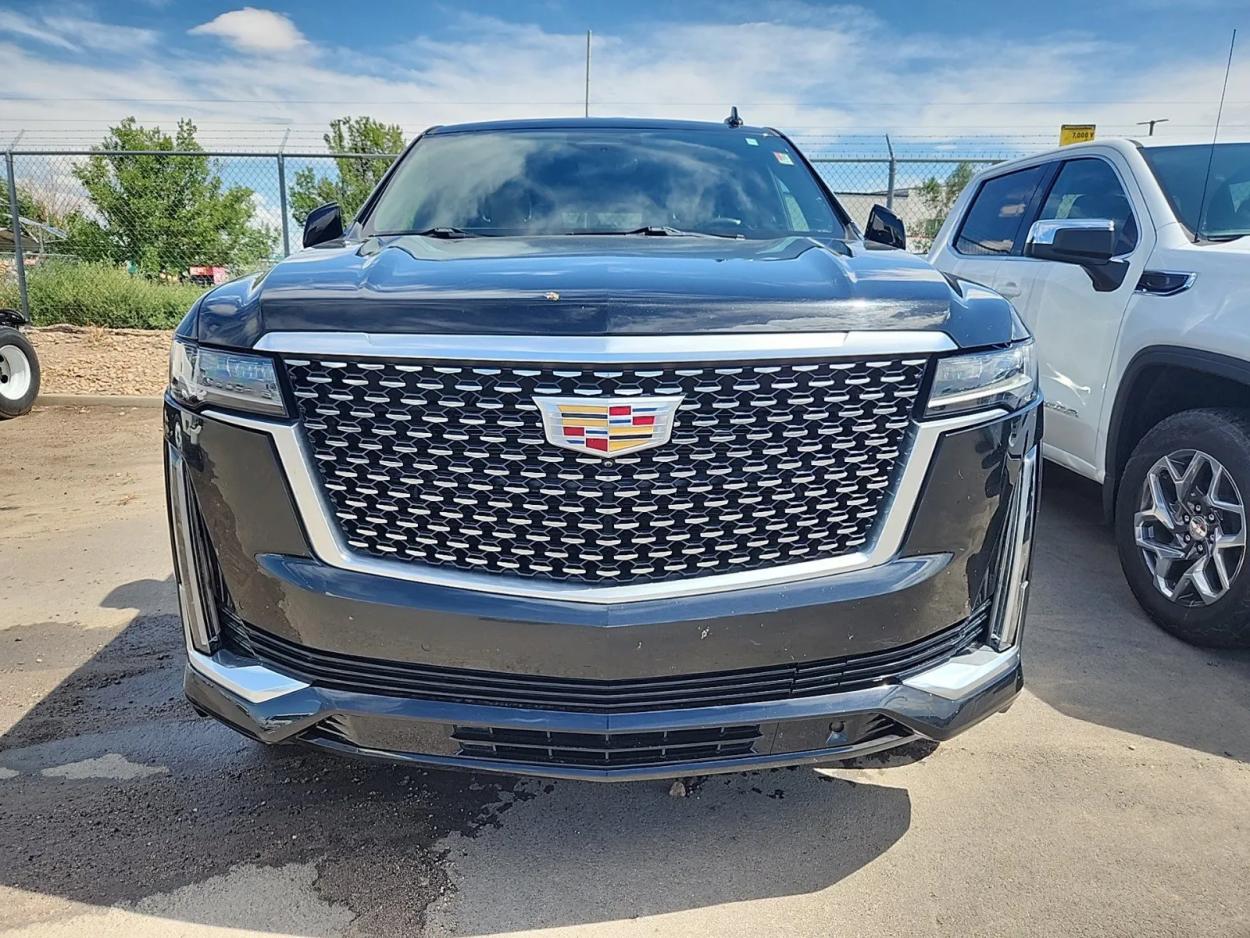 2021 Cadillac Escalade ESV Premium Luxury | Photo 1 of 3