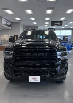 2023 RAM 2500 Laramie | Thumbnail Photo 17 of 28