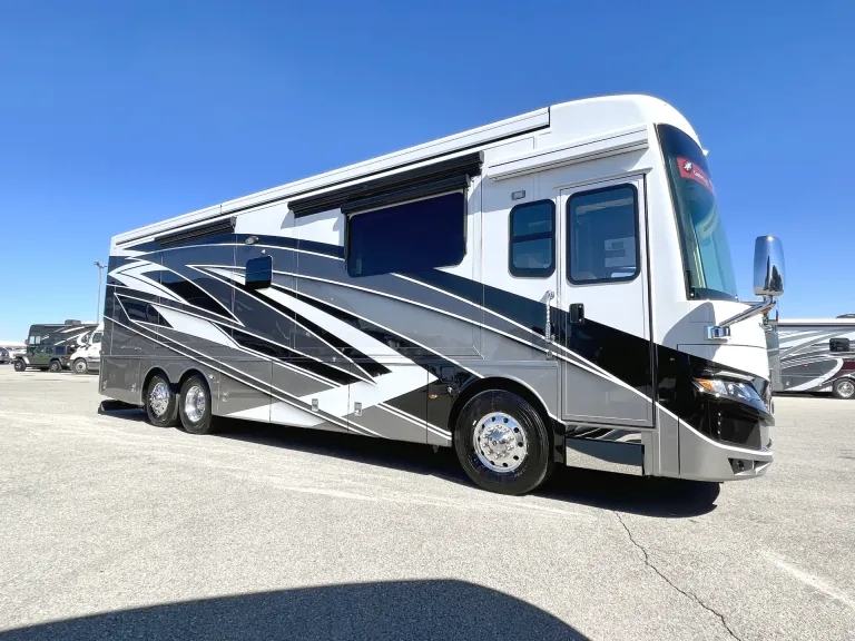 2024 Newmar Mountain Aire 3825