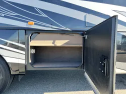 2020 Jayco Seneca 37K | Thumbnail Photo 25 of 30