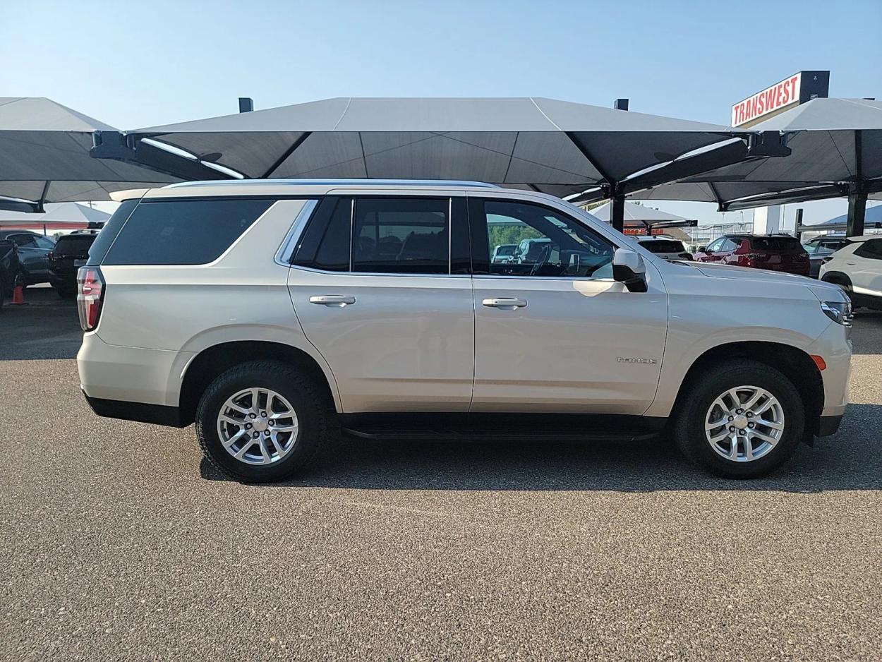 2021 Chevrolet Tahoe LT | Photo 8 of 24