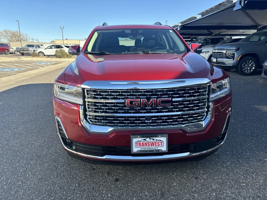 2020 GMC Acadia Denali | Photo 7 of 26