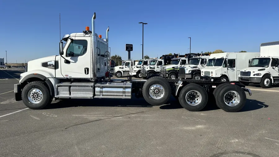 2025 Western Star 49X | Photo 8 of 15