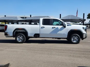 2025 GMC Sierra 2500HD Pro