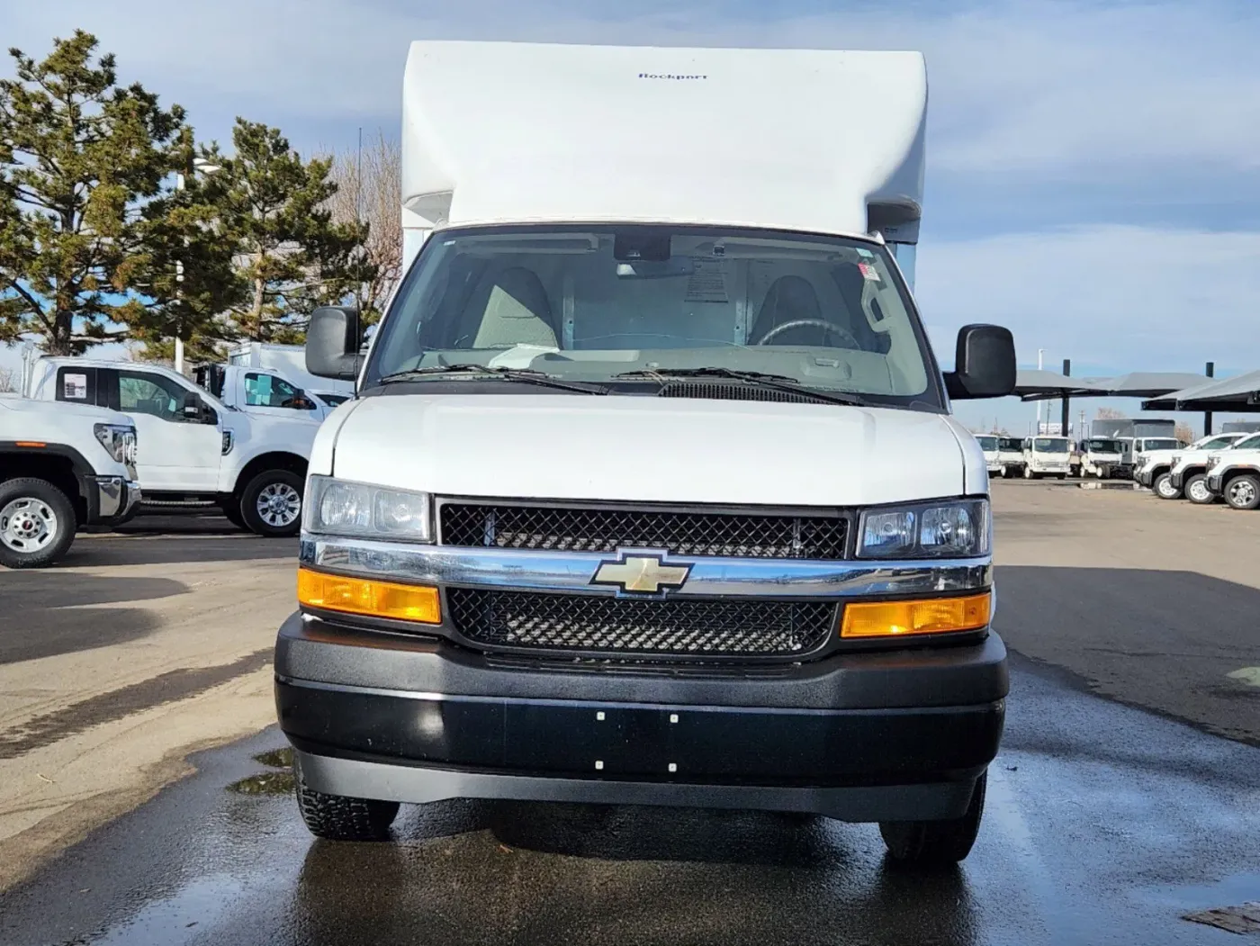 2021 Chevrolet Express Commercial Cutaway CUTWAY | Photo 4 of 28