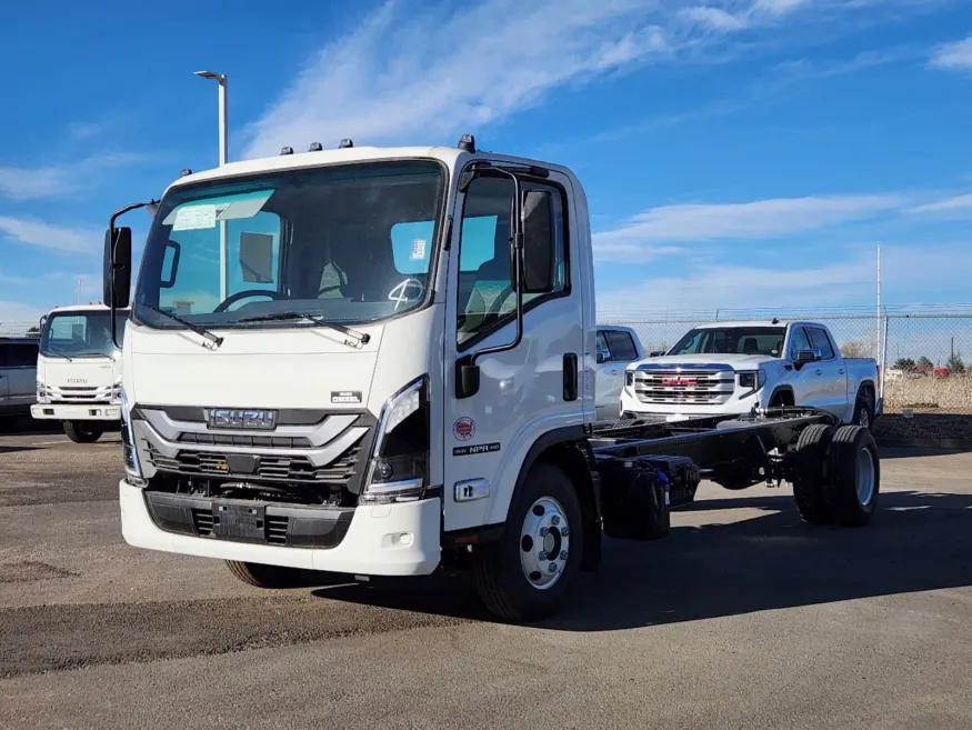 2025 Isuzu NPR-HD DIESEL | Photo 3 of 8