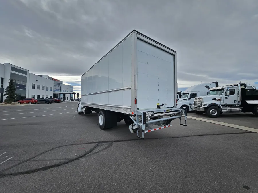 2025 Freightliner M2 106 | Photo 11 of 17