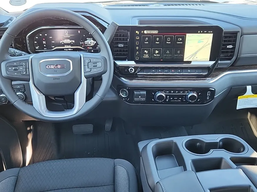 2025 GMC Sierra 1500 Elevation | Photo 10 of 25