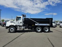 2024 Freightliner 114SD | Thumbnail Photo 4 of 22