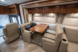 2019 Winnebago Forza 38W | Thumbnail Photo 12 of 28