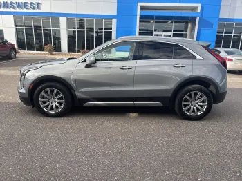 2023 Cadillac XT4 AWD Premium Luxury