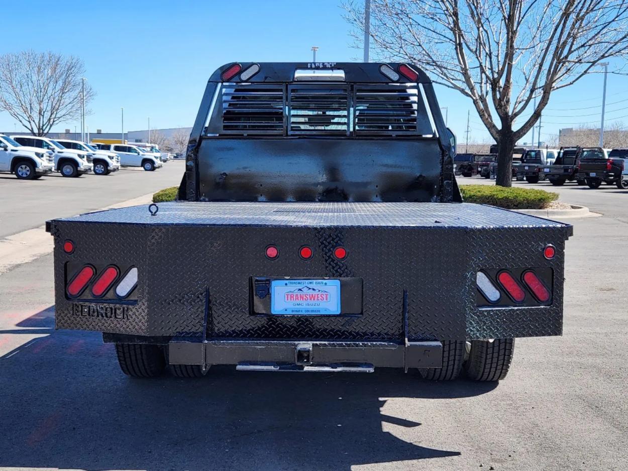 2021 Ford Super Duty F-350 DRW XL | Photo 9 of 26