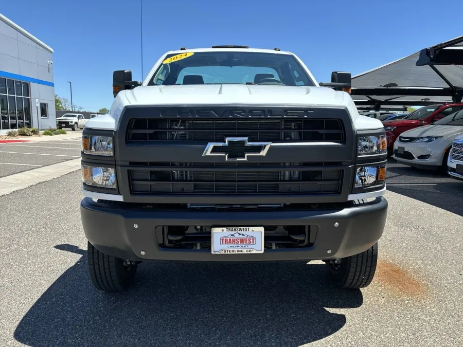 2024 Chevrolet Silverado MD Work Truck | Photo 7 of 15