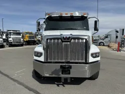 2025 Western Star 47X | Thumbnail Photo 2 of 16