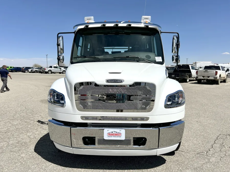 2024 Freightliner M2 106 Summit Hauler | Photo 26 of 26