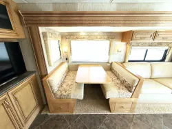 2014 Newmar Bay Star 3308 | Thumbnail Photo 8 of 28