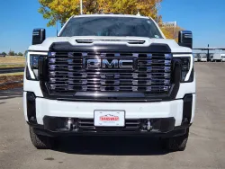 2025 GMC Sierra 3500HD Denali Ultimate | Thumbnail Photo 4 of 31