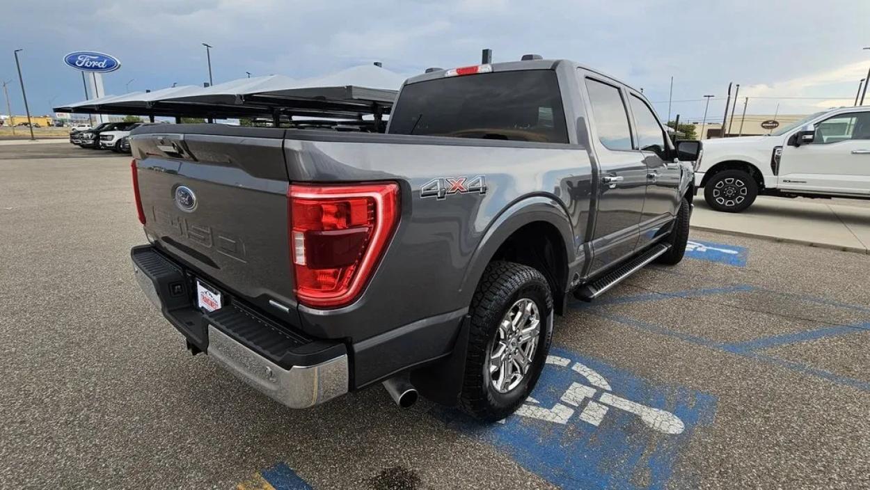 2021 Ford F-150 | Photo 5 of 32