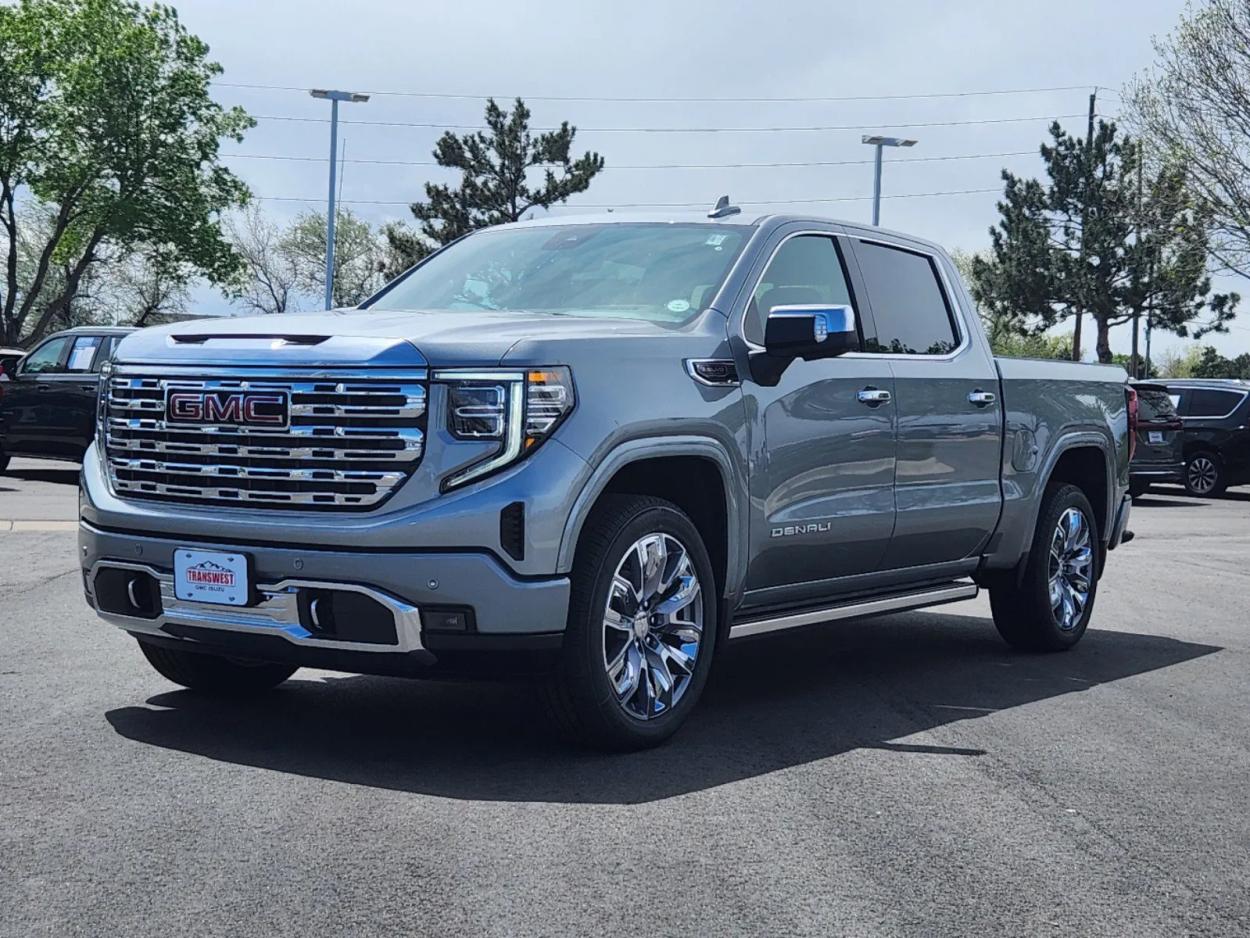 2024 GMC Sierra 1500 Denali | Photo 3 of 27