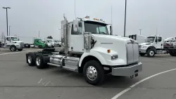 2020 Western Star 4900SA | Thumbnail Photo 3 of 17