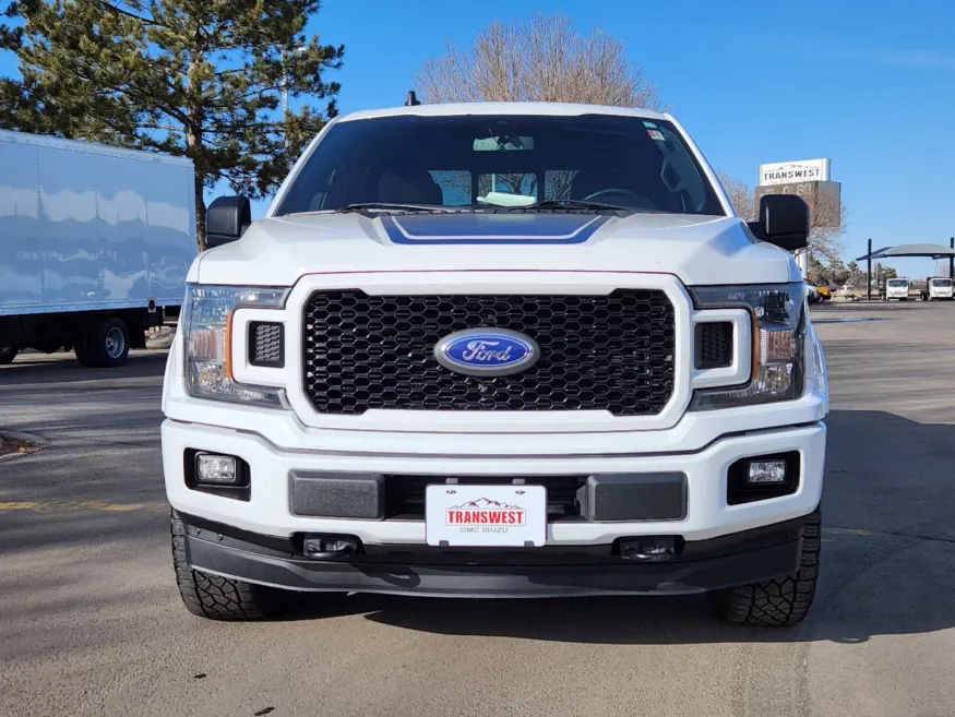 2019 Ford F-150 | Photo 4 of 33