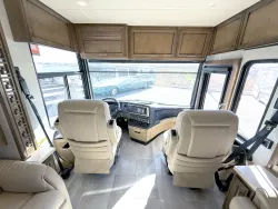 2020 Newmar Ventana 4002 | Thumbnail Photo 4 of 28