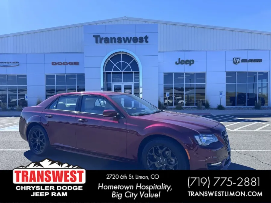 2022 Chrysler 300 Touring L | Photo 17 of 17