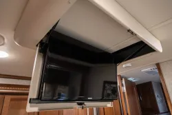 2019 Winnebago Forza 38W | Thumbnail Photo 29 of 28