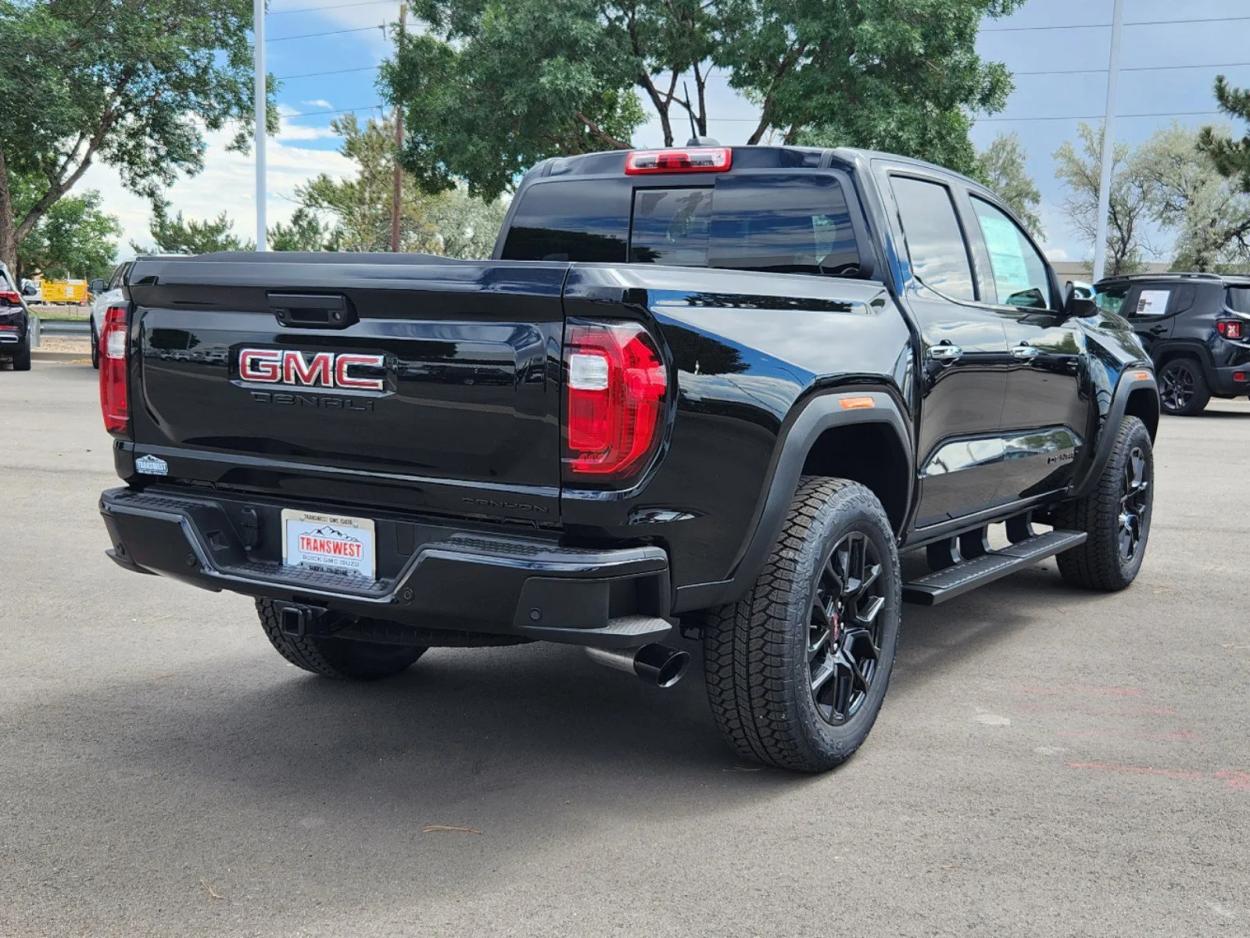 2024 GMC Canyon 4WD Denali | Photo 2 of 26