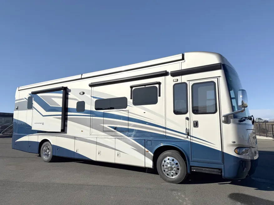 2020 Newmar Ventana 3709 | Photo 1 of 28