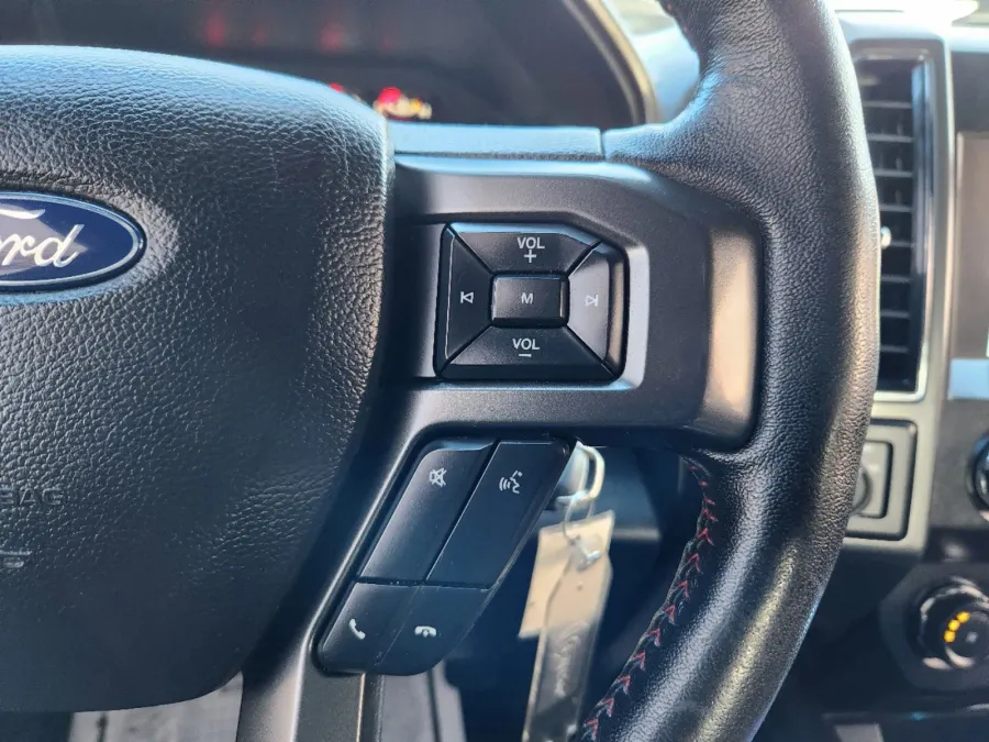 2019 Ford F-150 | Photo 27 of 33