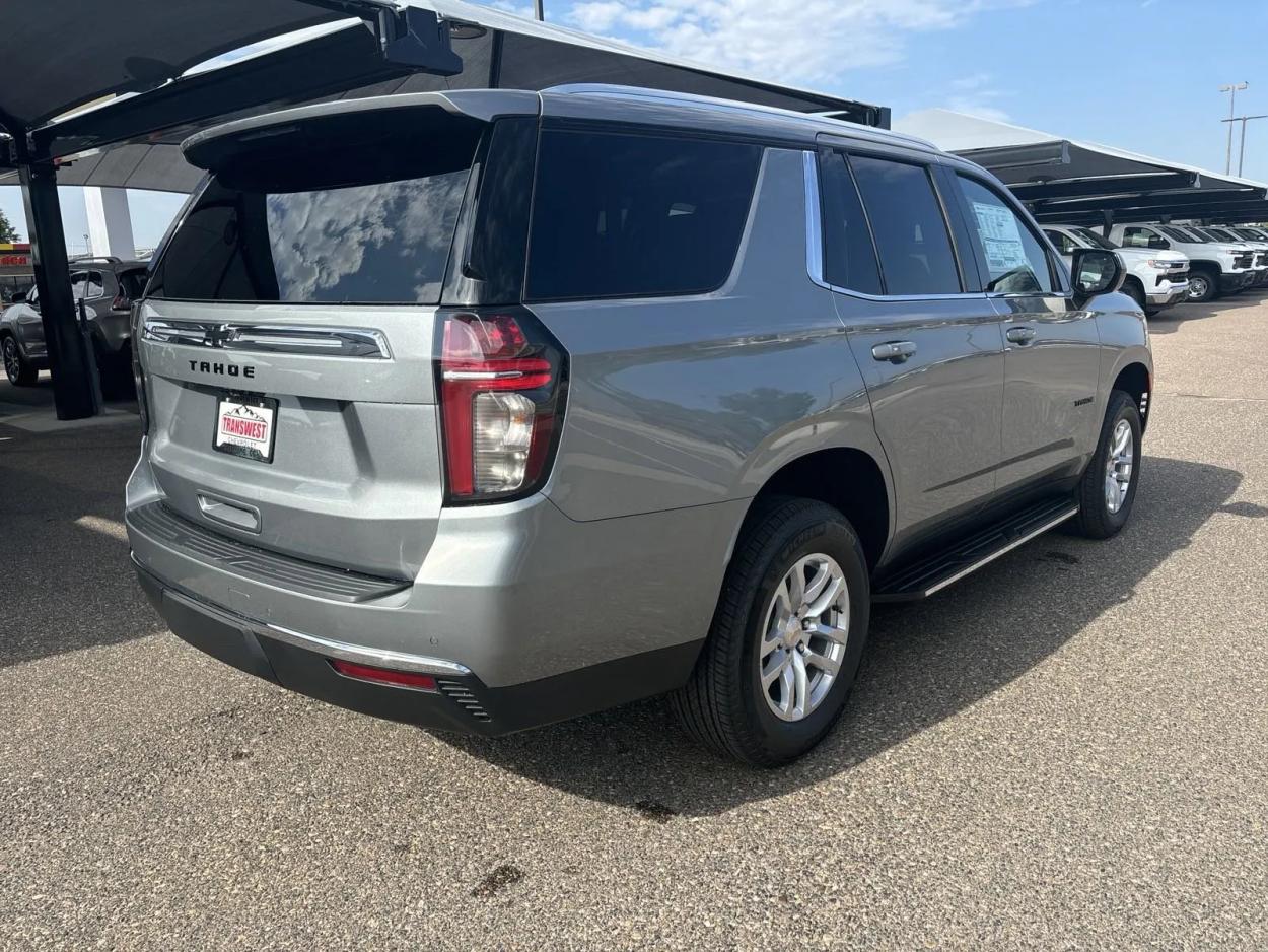 2024 Chevrolet Tahoe LS | Photo 4 of 23