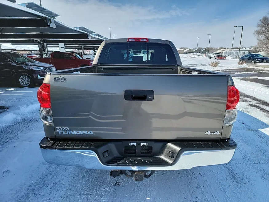 2008 Toyota Tundra 4WD SR5 | Photo 3 of 14