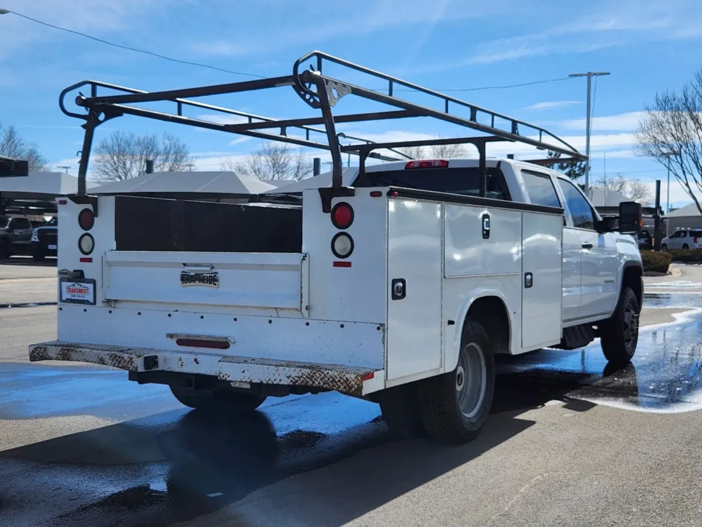 2018 GMC Sierra 3500HD | Photo 2 of 35