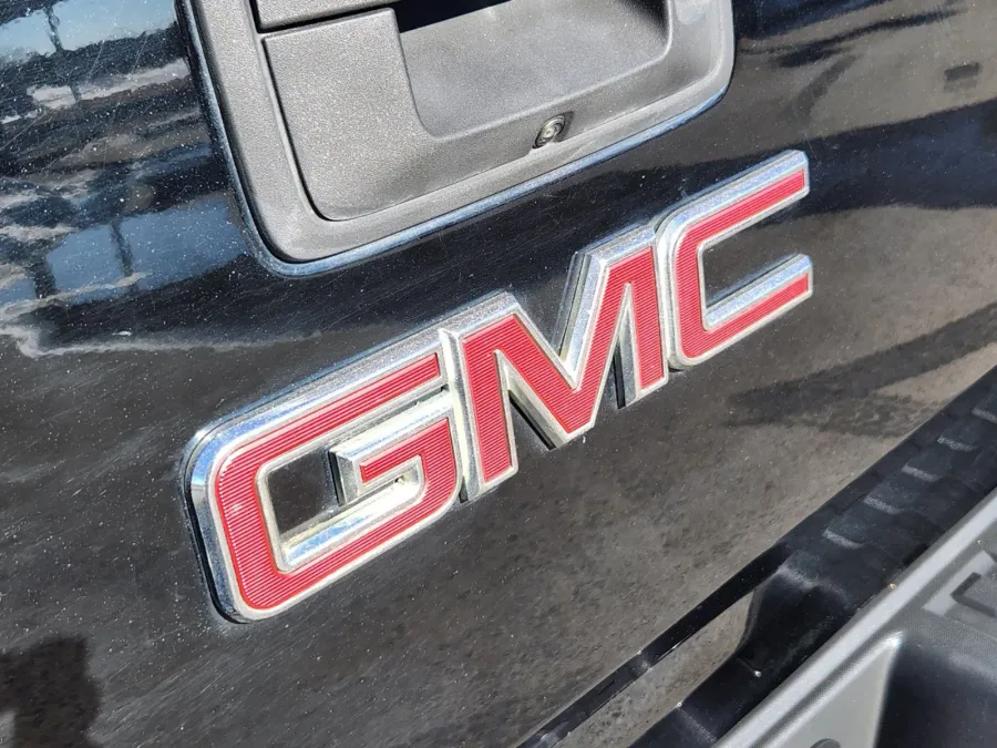 2018 GMC Canyon 4WD All Terrain w/Cloth | Photo 15 of 32