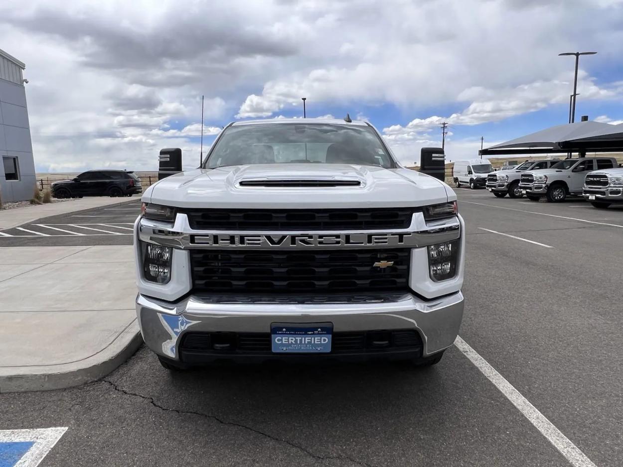 2023 Chevrolet Silverado 2500HD LT | Photo 2 of 16