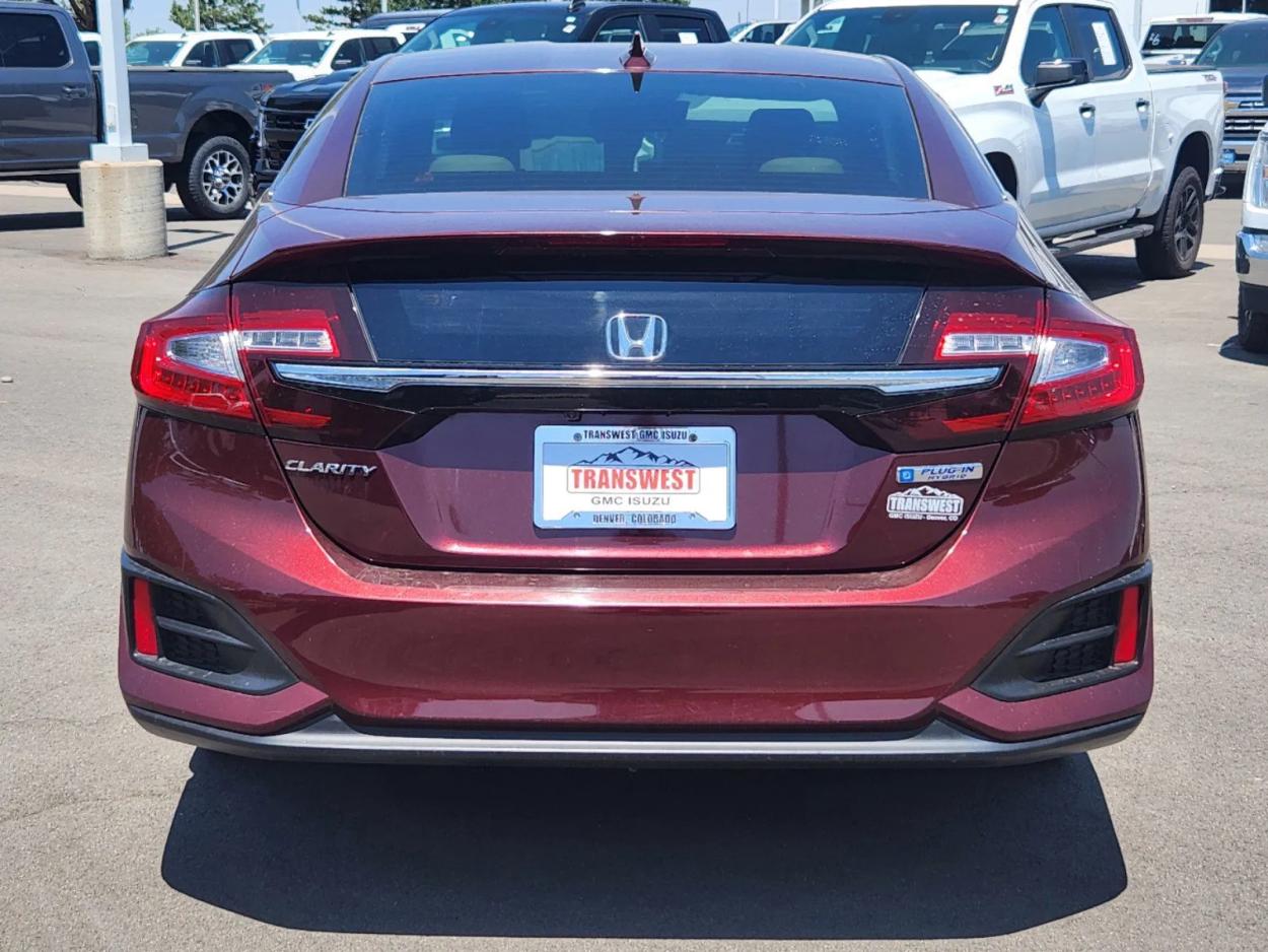 2018 Honda Clarity Plug-In Hybrid | Photo 10 of 27