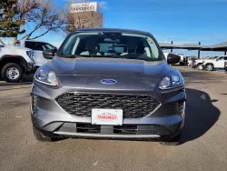 2022 Ford Escape SE Plug-In Hybrid | Thumbnail Photo 4 of 27