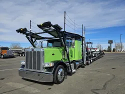 2023 Peterbilt 389 | Thumbnail Photo 1 of 34