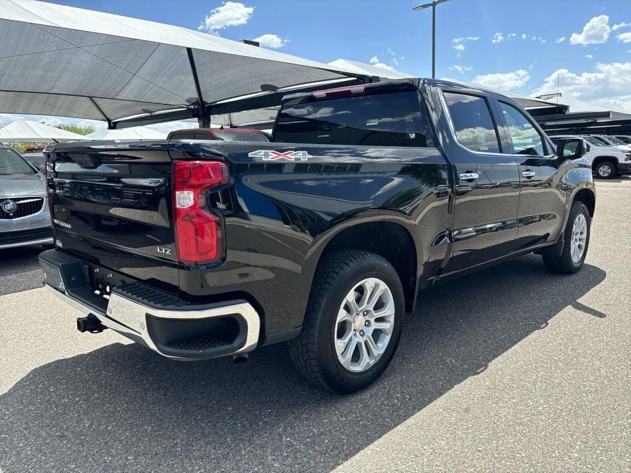 2023 Chevrolet Silverado 1500 LTZ | Photo 4 of 22