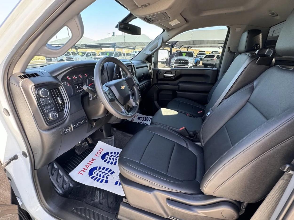 2022 Chevrolet Silverado 3500HD Work Truck | Photo 10 of 15