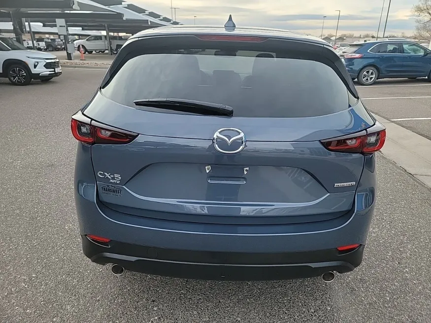 2022 Mazda CX-5 2.5 S Carbon Edition | Photo 3 of 17